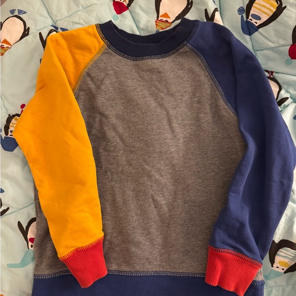 Hanna Andersson Other - Hanna Andersson sweatshirt size 5